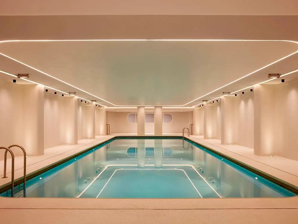 Hotel So/ *