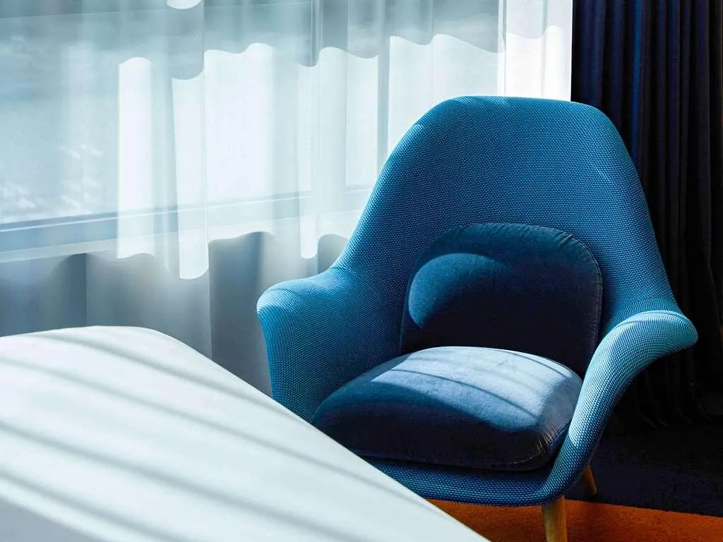 Hotel So/