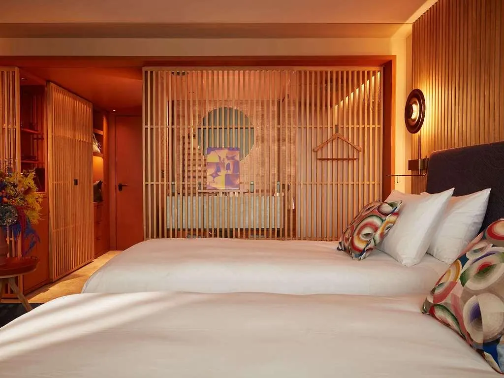 So/ Hotel Parigi