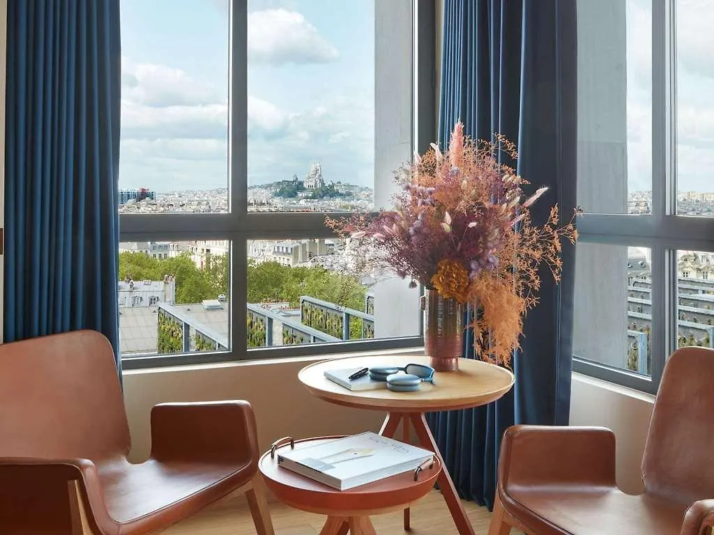 So/ Parigi